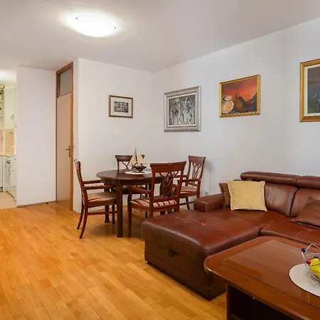 Apartament Sunny Makarska