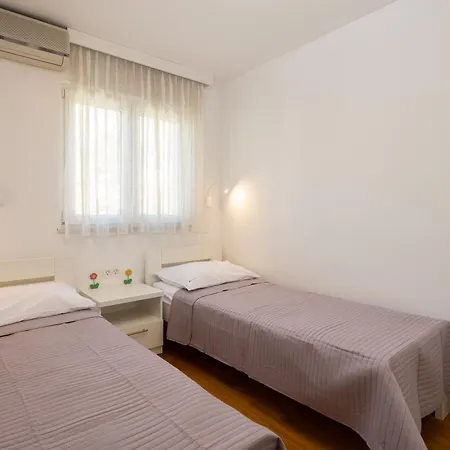 Sunny Apartamento Makarska