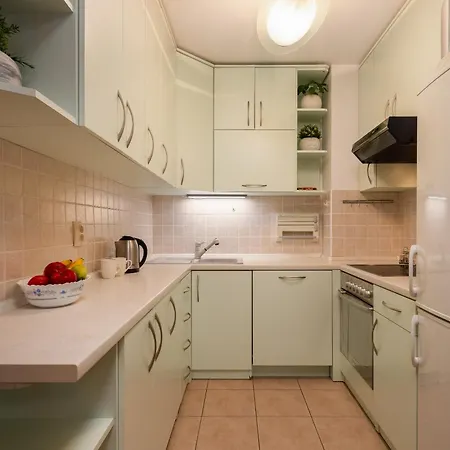 Sunny Apartamento Makarska