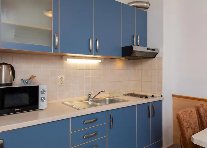 Sunny * Макарська