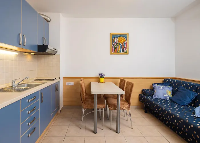 Апартаменти Sunny Макарська