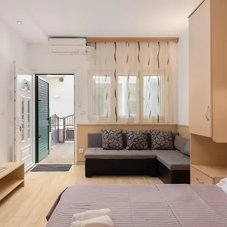 Sunny Διαμέρισμα Μακάρσκα